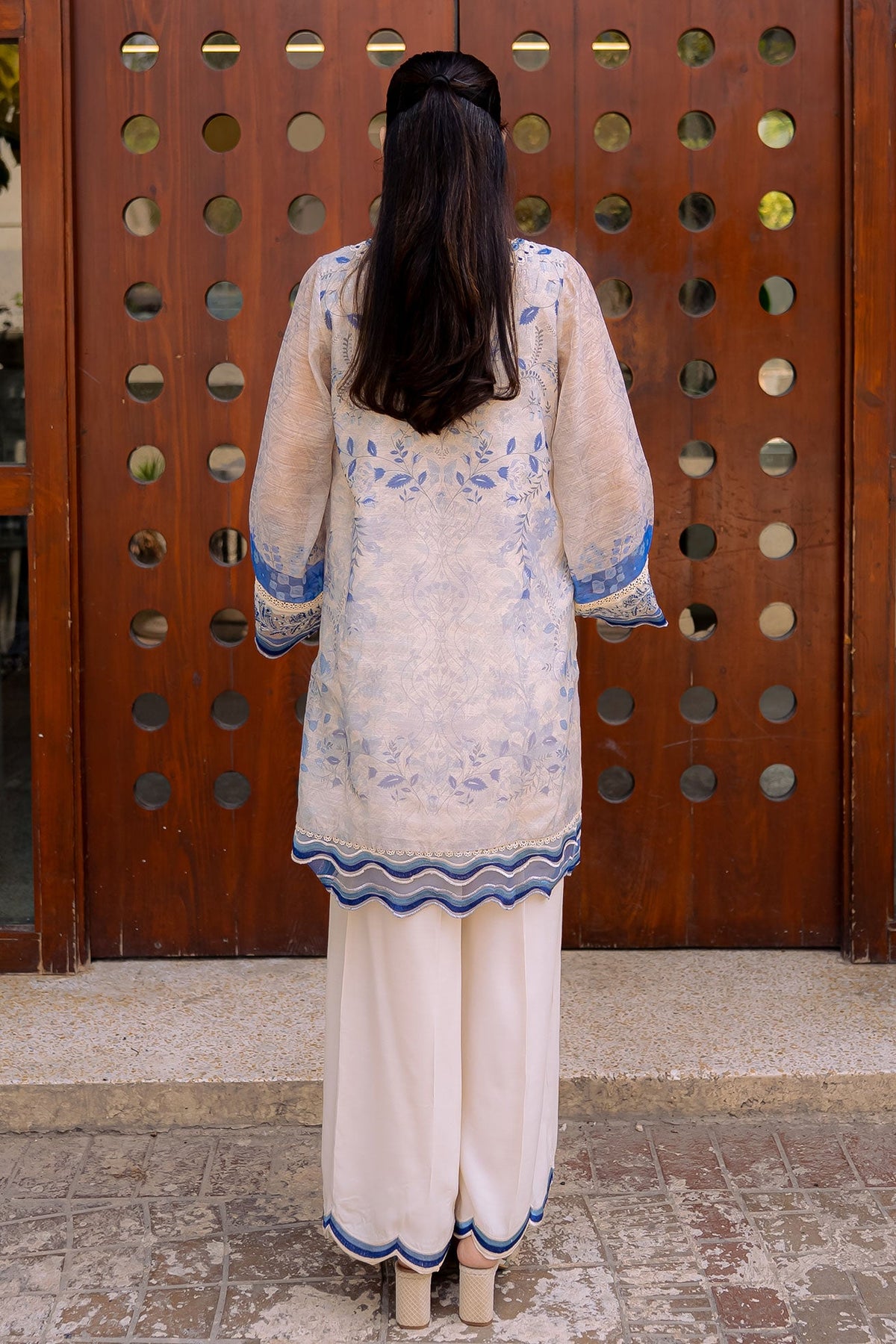 FW25DA-2864 OFF-WHITE 2PCS  EMBROIDERED KURTA WITH TROUSER