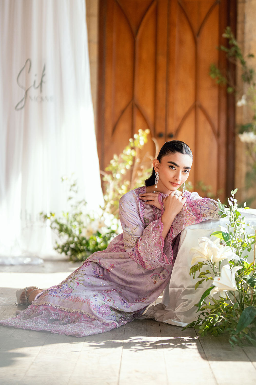 SS26DA-2896 LILAC 2PCS HAND EMBELLISHED KURTA WITH TROUSER