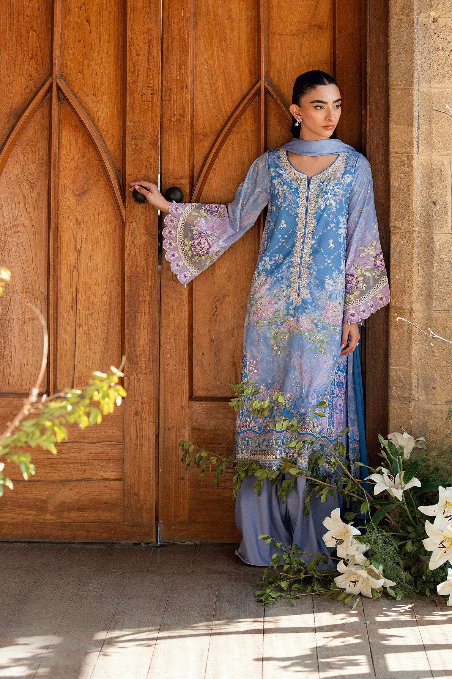 SS26DA-2897 PURPLE 2PCS HAND EMBELLISHED KURTA WITH TROUSER