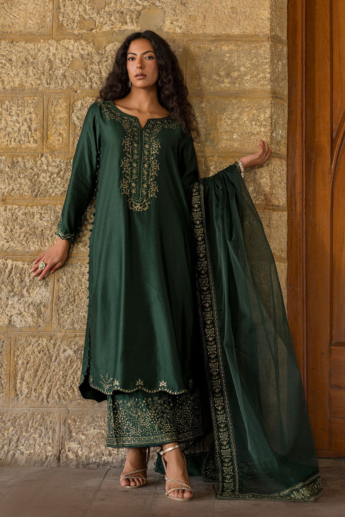DUPATTA: SS26DD-2922  GREEN EMBROIDED DUPATTA