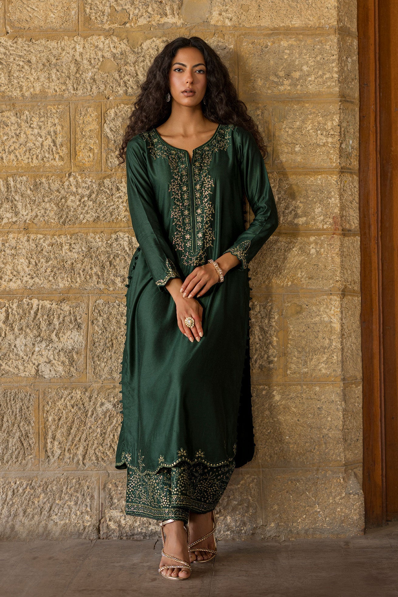 SS26DA-2922 GREEN 2PCS  EMBROIDERED KURTA WITH TROUSER