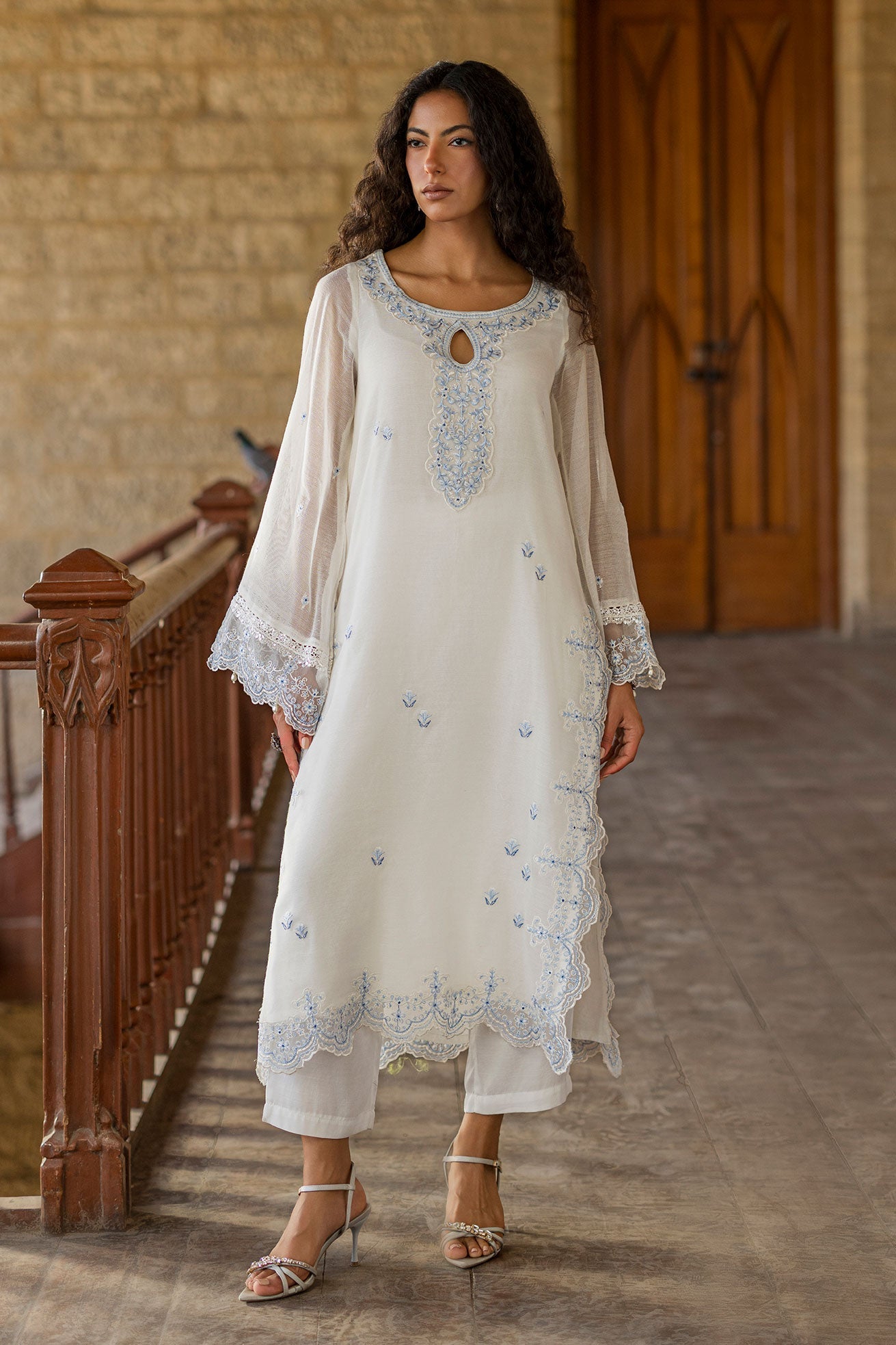 SS26DA-2924 WHITE 2PCS  EMBROIDERED KURTA WITH TROUSER