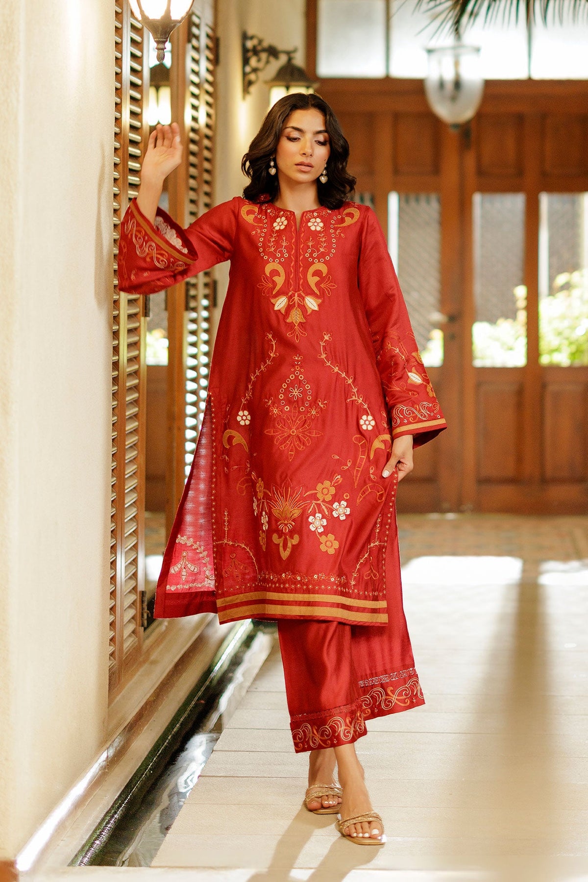 SS26DA-2945 RED 2PCS  EMBROIDERED KURTA WITH TROUSER