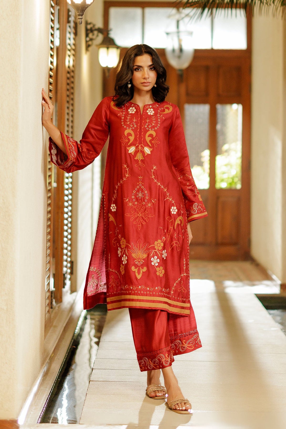 SS26DA-2945 RED 2PCS  EMBROIDERED KURTA WITH TROUSER