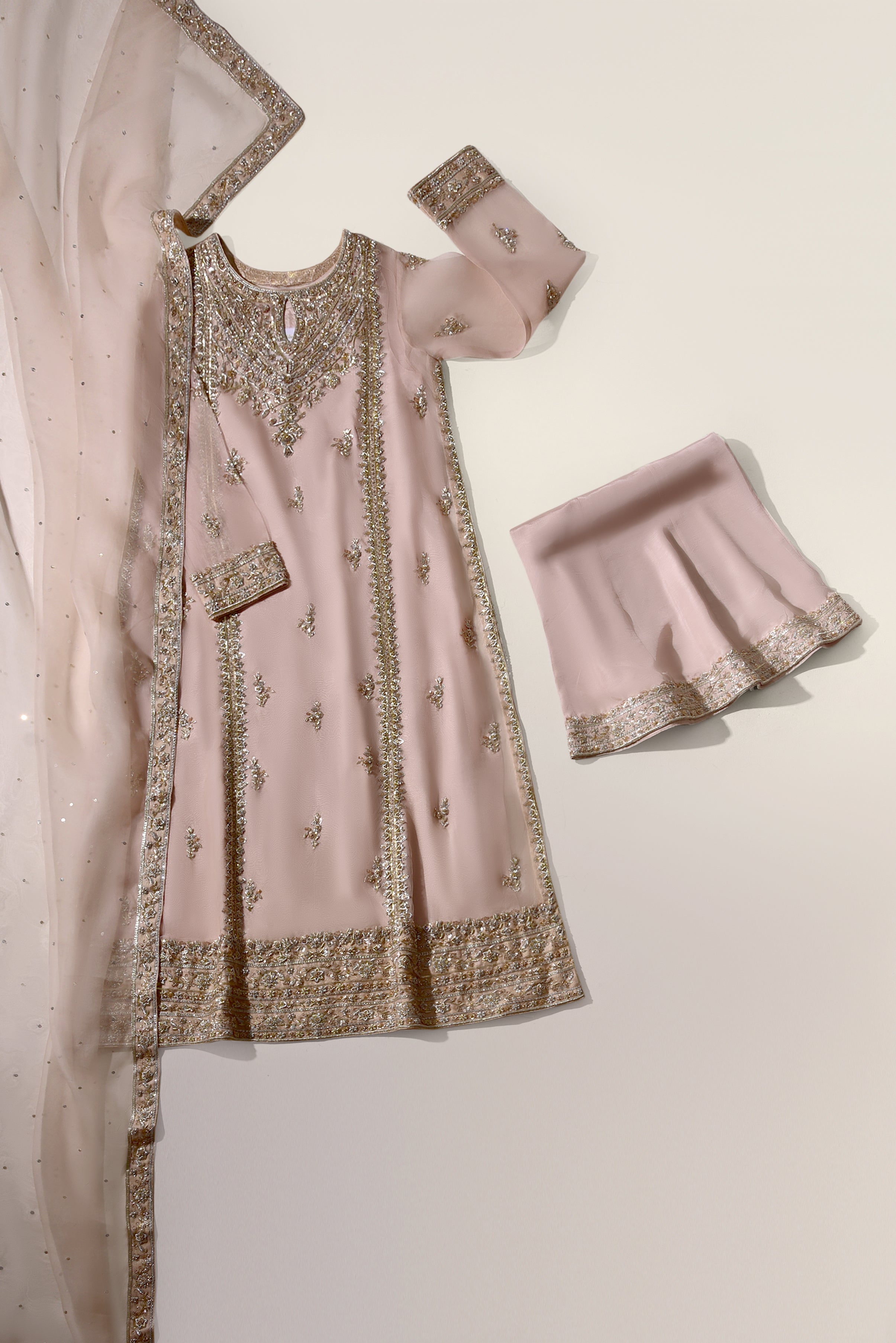 Nain Taupe