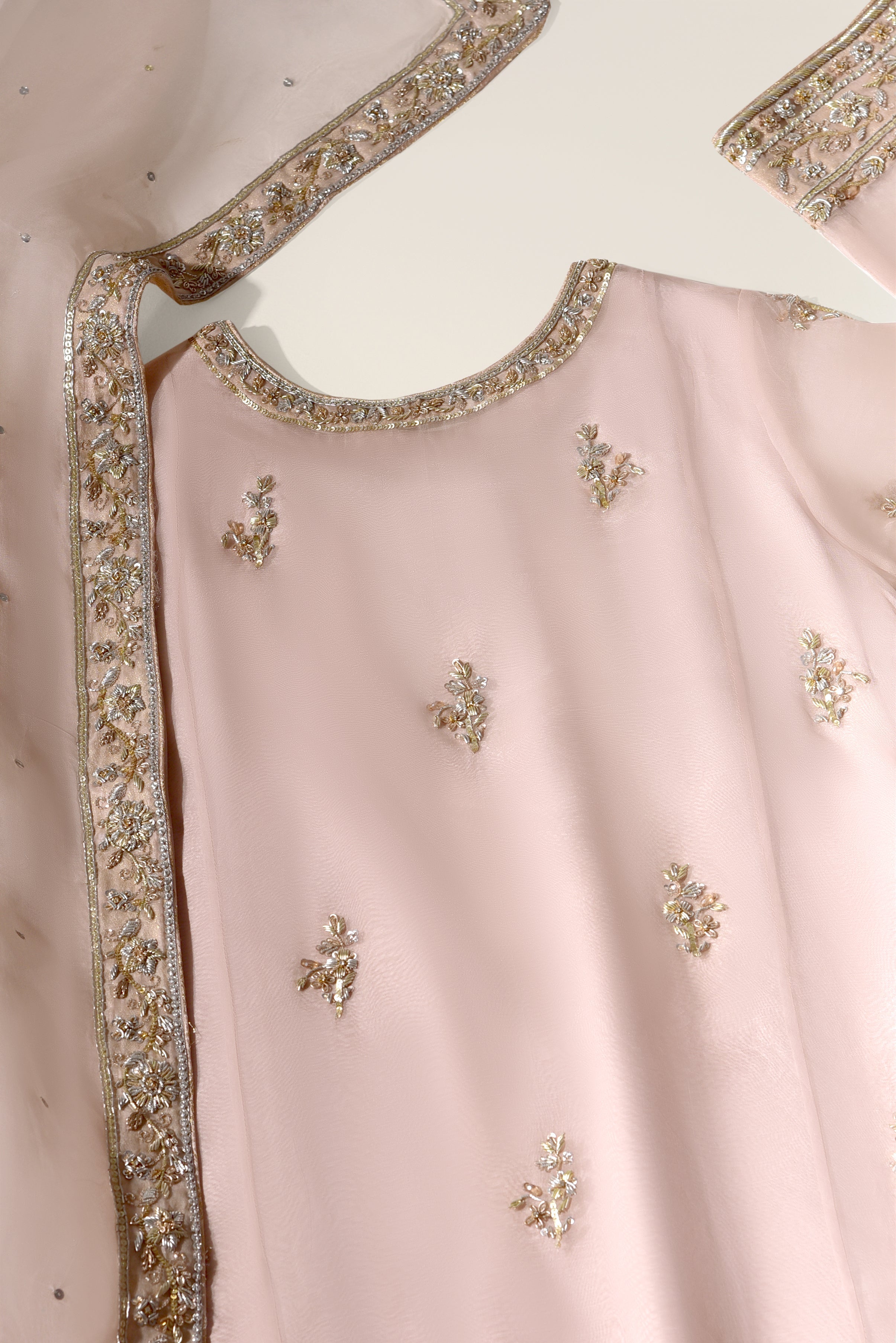 Nain Taupe