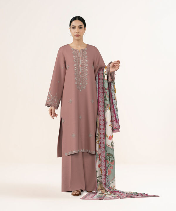 3 Piece - Embroidered Lawn Suit