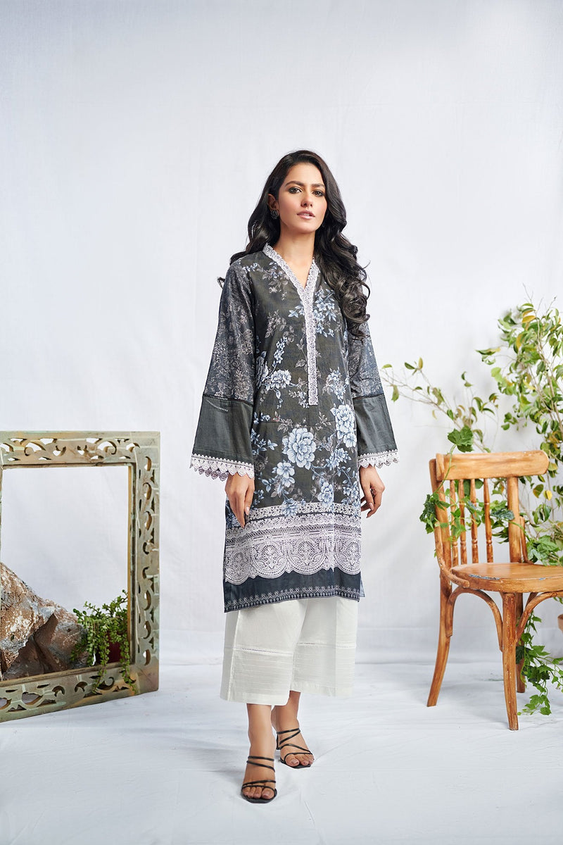 DC-0364 Black Embroidered Kurta
