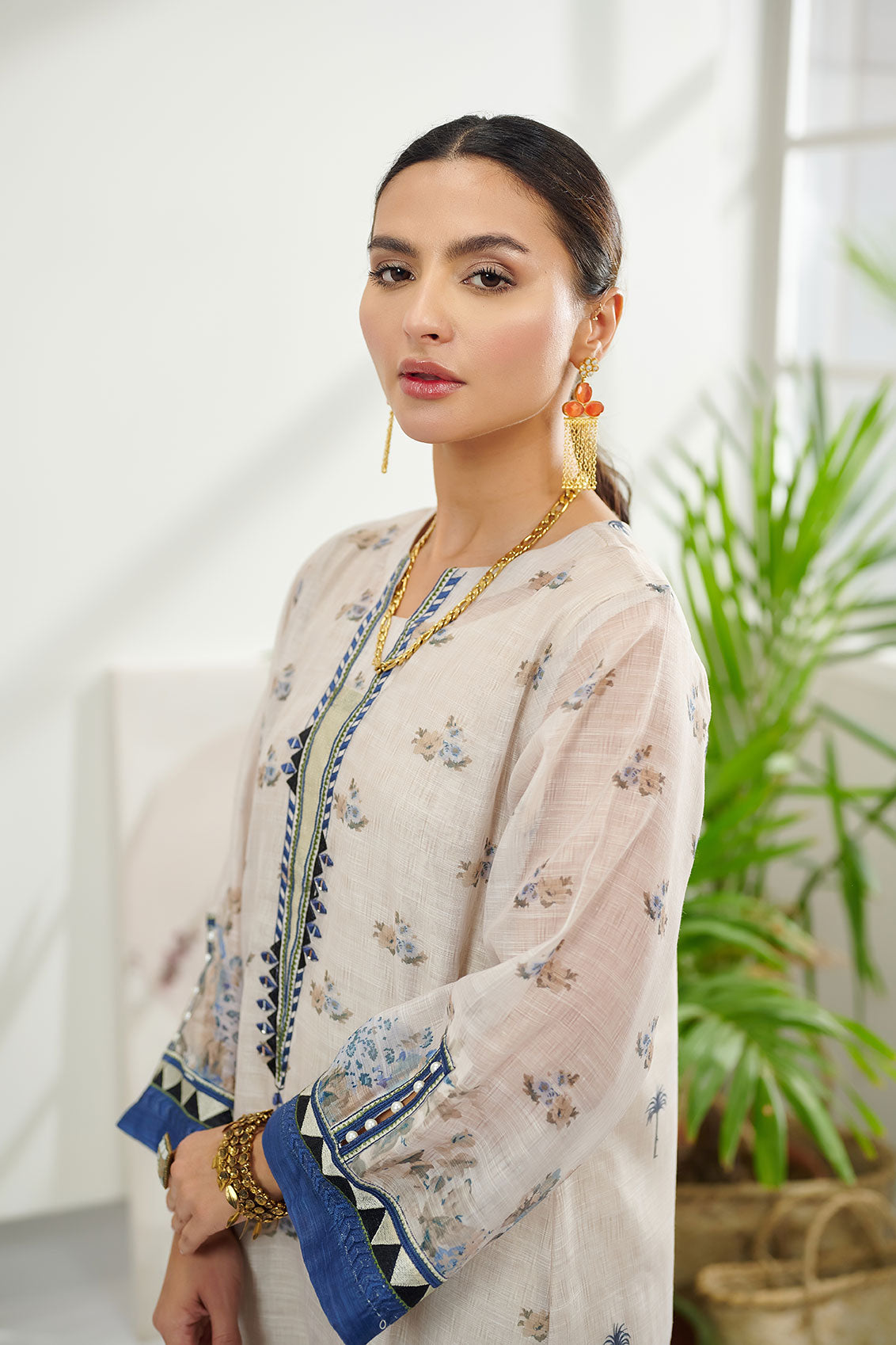 https://cdn.shopify.com/s/files/1/0587/3080/7460/products/DC-0387new_1.jpg?v=1736415562