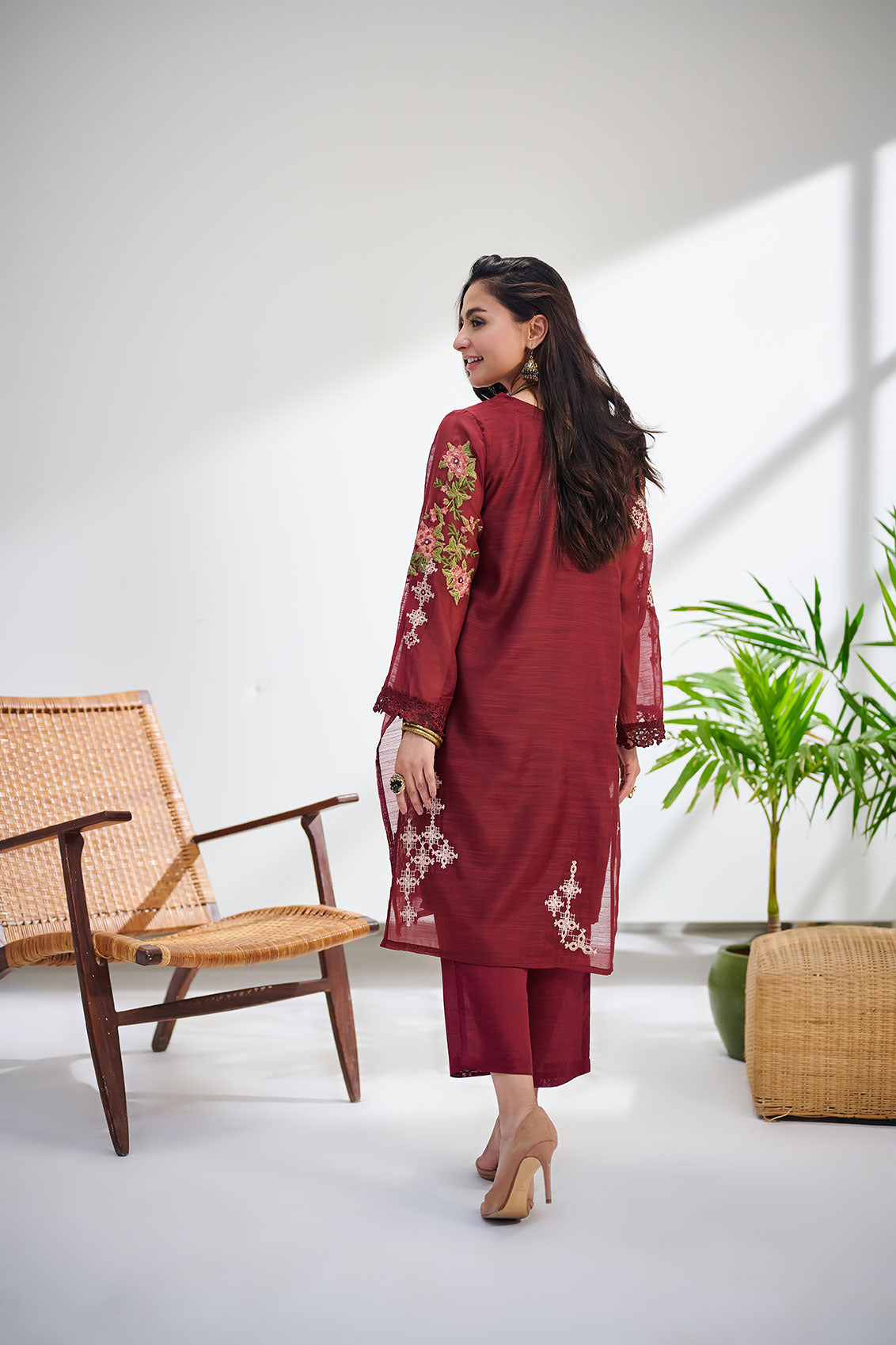 DC-0414 MAROON 2PCS  EMBROIDERED KURTA WITH TROUSER