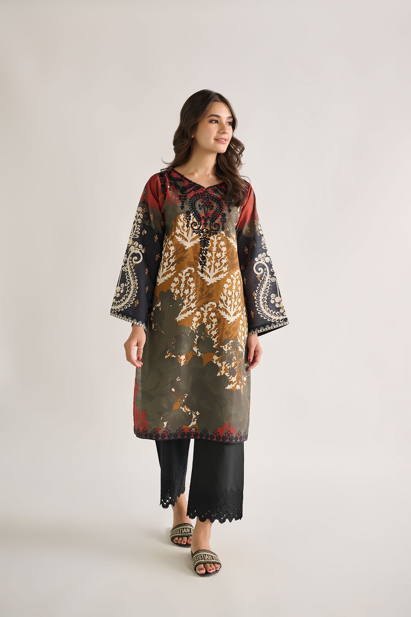 https://cdn.shopify.com/s/files/1/0587/3080/7460/products/DC-0447_2.jpg?v=1736415184