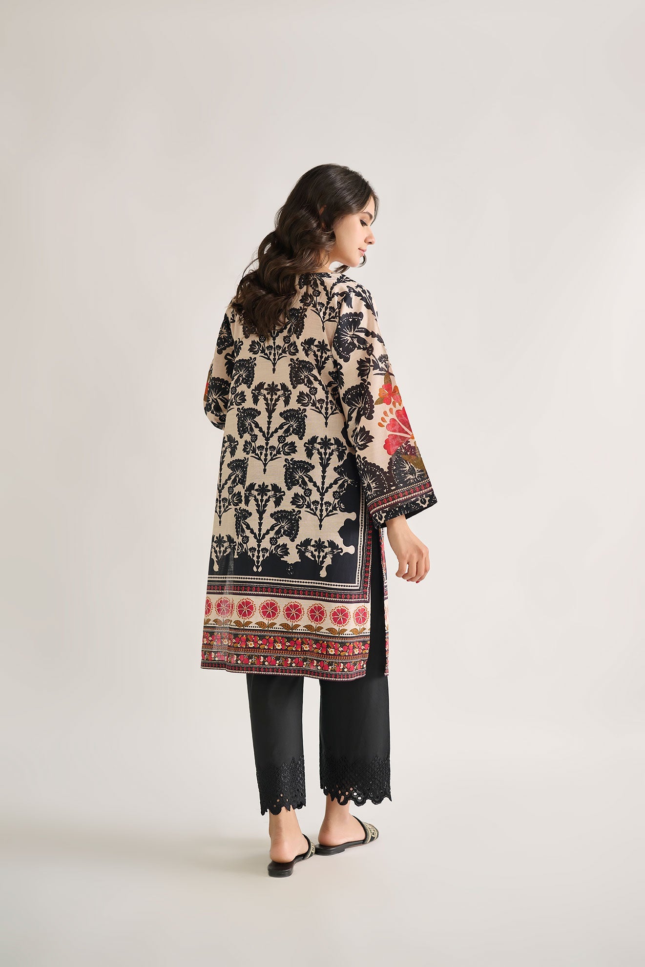 https://cdn.shopify.com/s/files/1/0587/3080/7460/products/DC-0457_1.jpg?v=1736415203