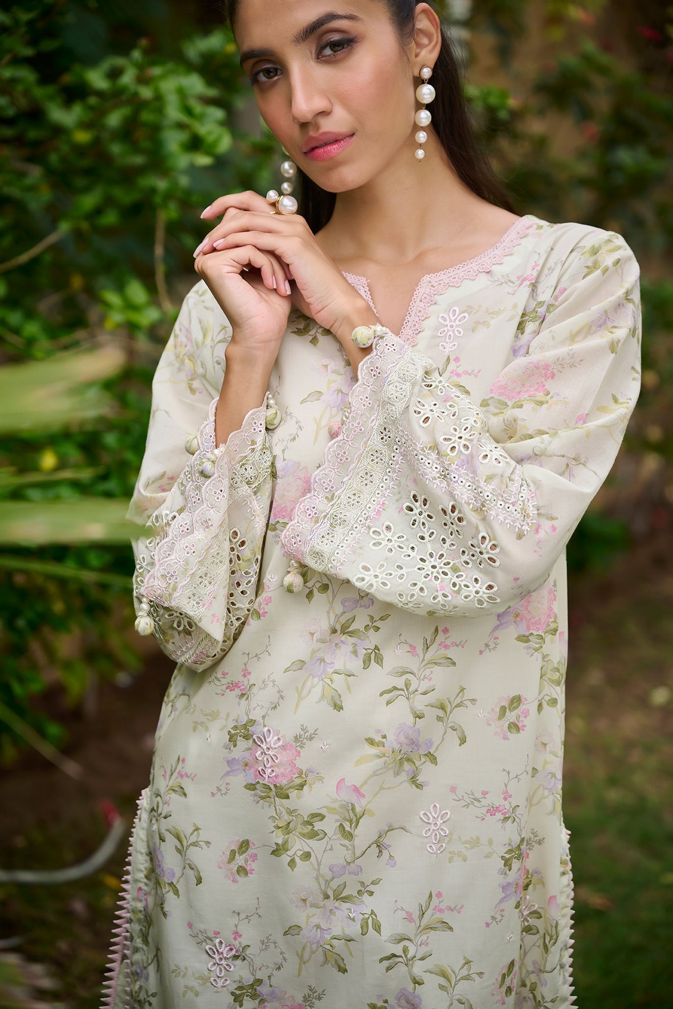 https://cdn.shopify.com/s/files/1/0587/3080/7460/files/DC-0536_1.jpg?v=1736414562