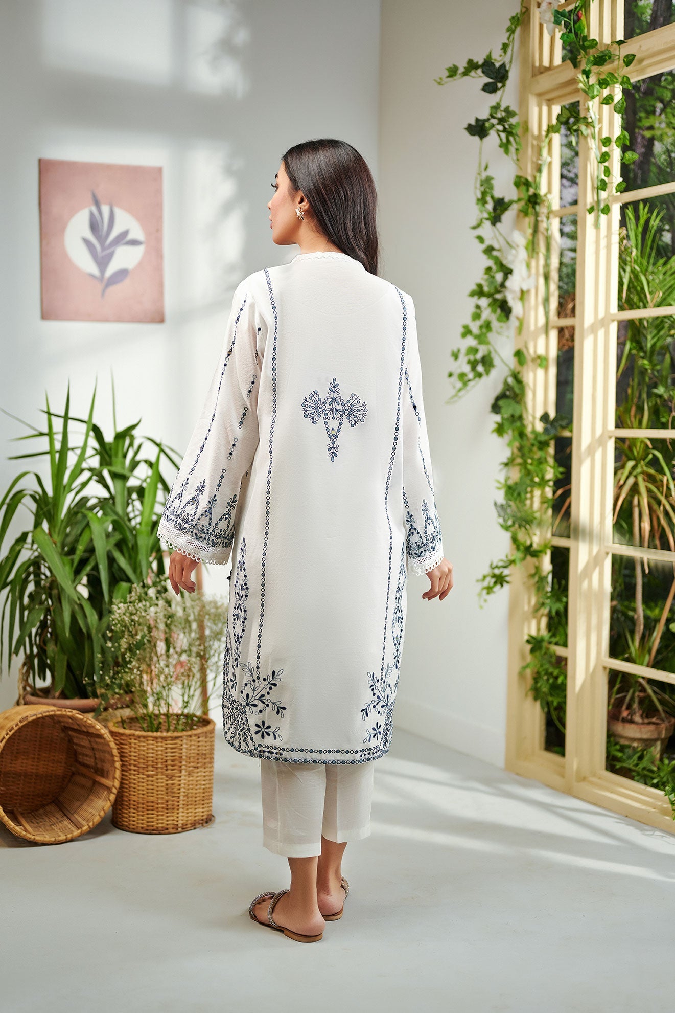 https://cdn.shopify.com/s/files/1/0587/3080/7460/products/DC-2001_4.jpg?v=1736415760