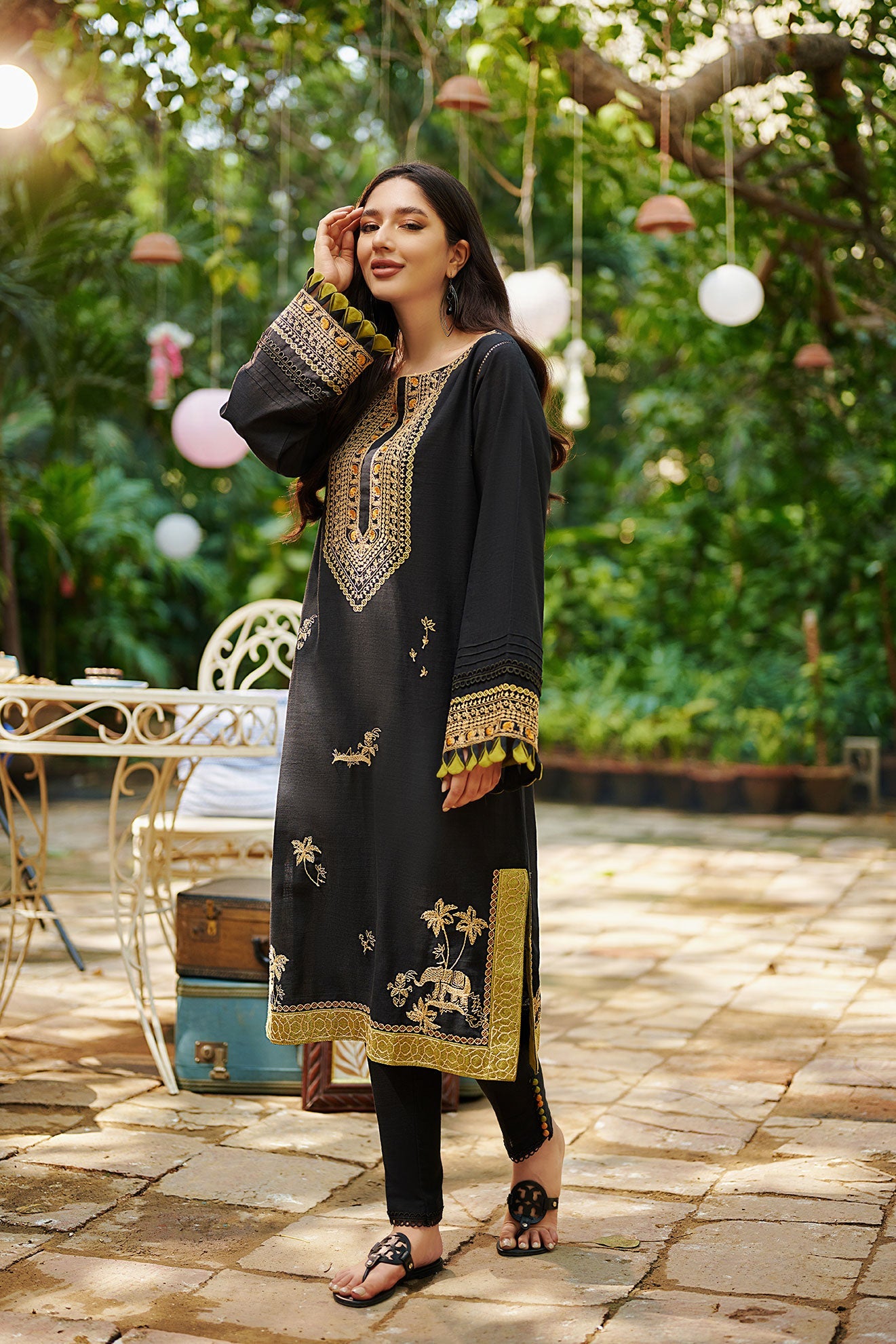 Dc-2026 Black 2Pcs Embroidered Kurta With Trouser