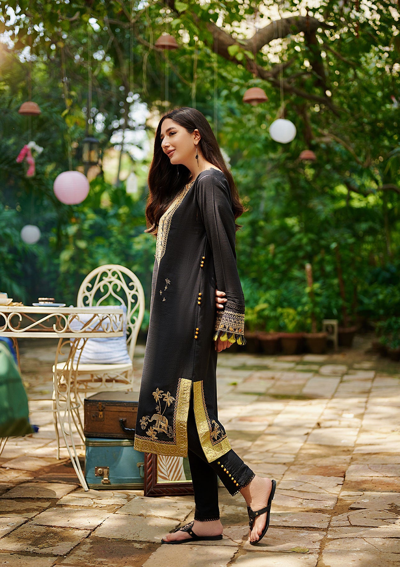 Dc-2026 Black 2Pcs Embroidered Kurta With Trouser