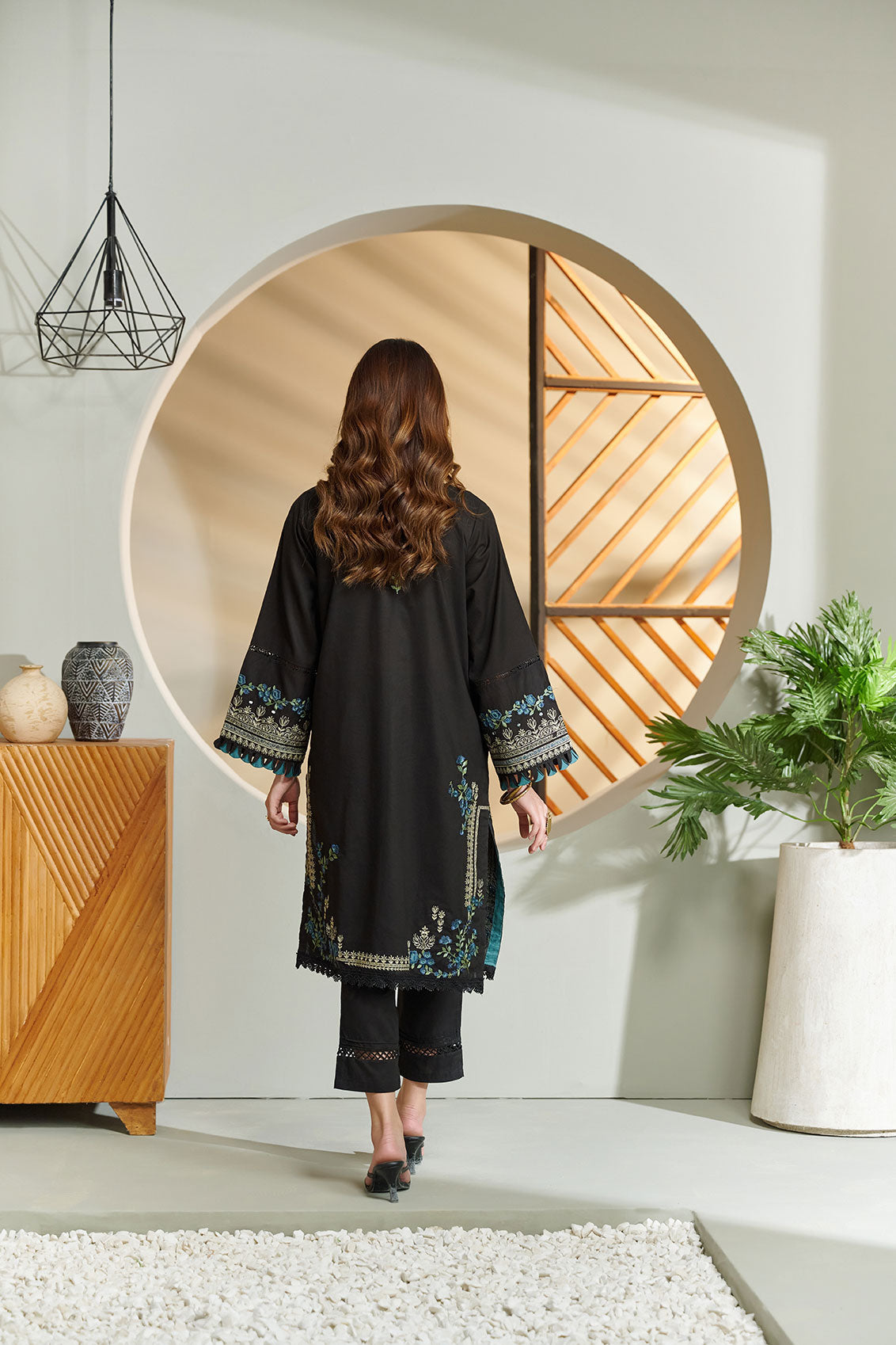https://cdn.shopify.com/s/files/1/0587/3080/7460/products/DC-2034-_4.jpg?v=1736415521
