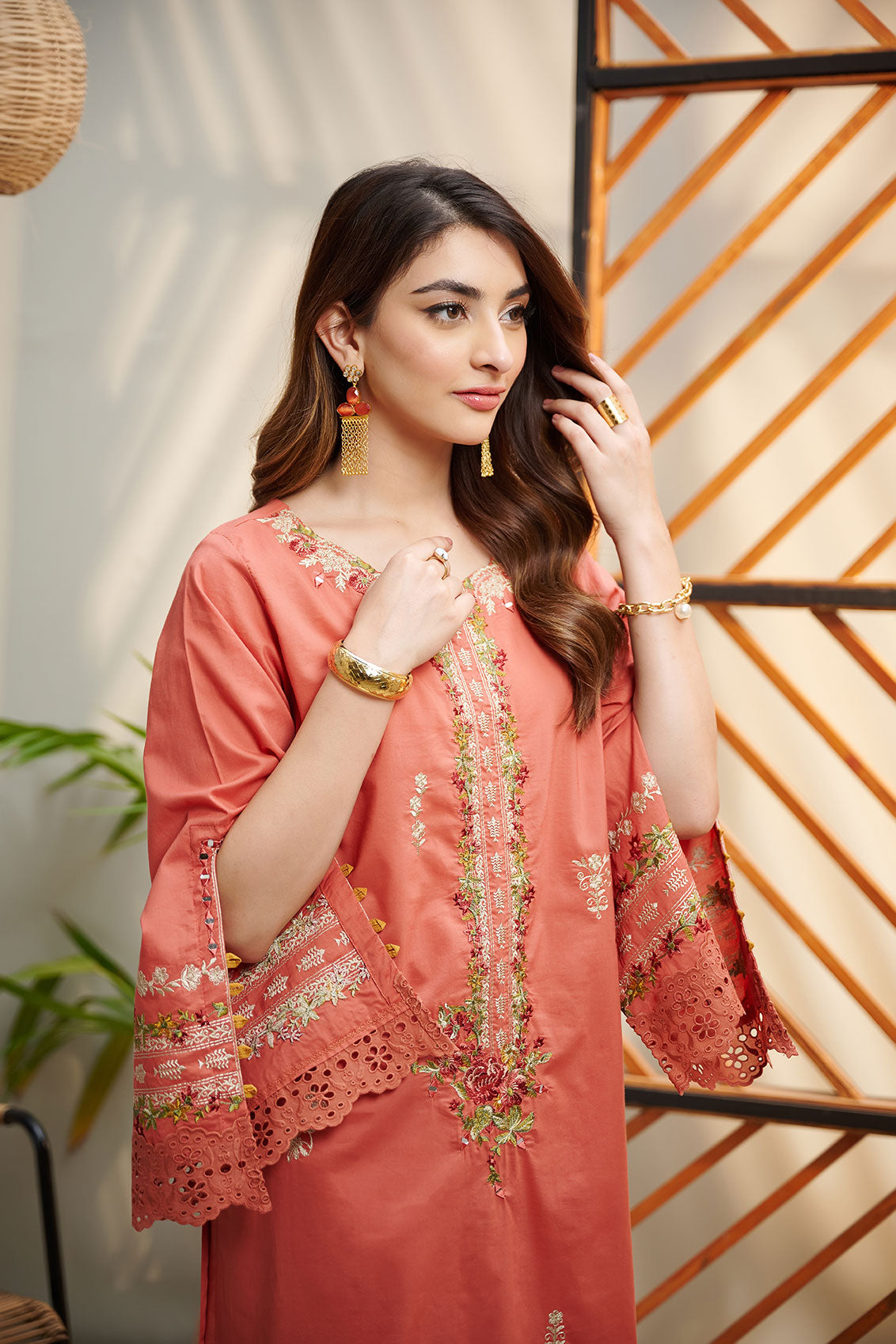 https://cdn.shopify.com/s/files/1/0587/3080/7460/products/DC-2043-_10.jpg?v=1736415517