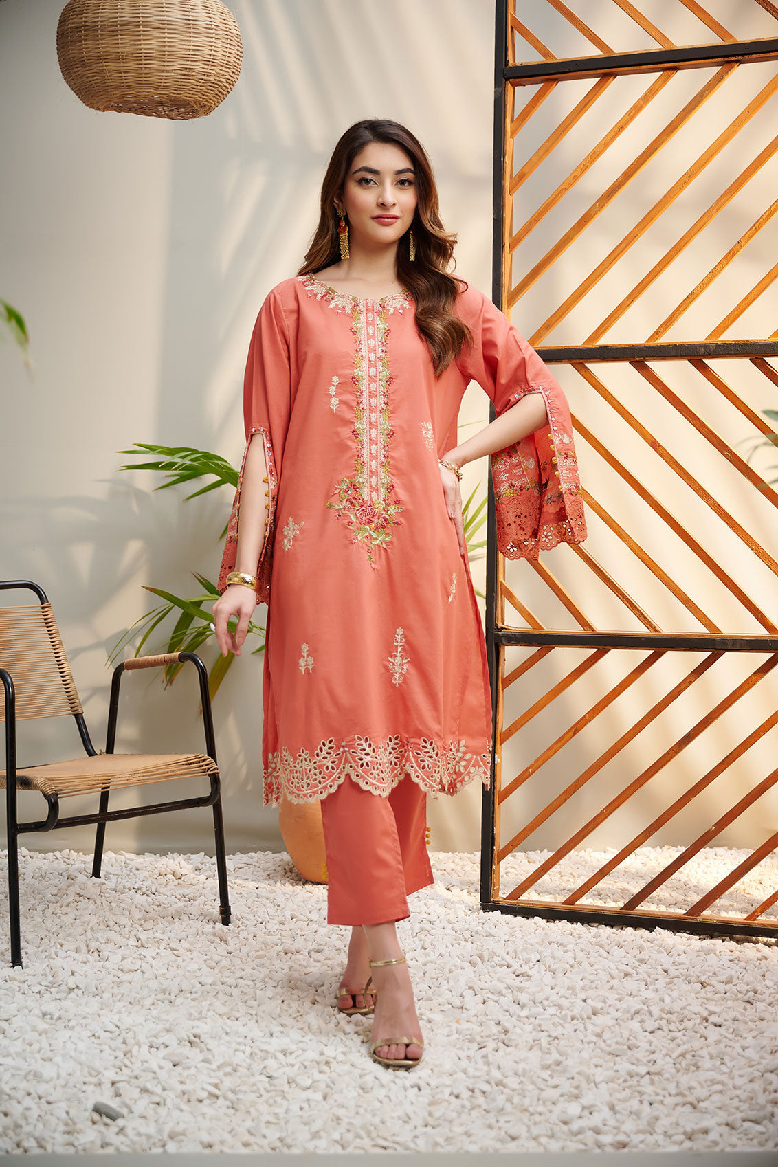 https://cdn.shopify.com/s/files/1/0587/3080/7460/products/DC-2043-_4.jpg?v=1736415517