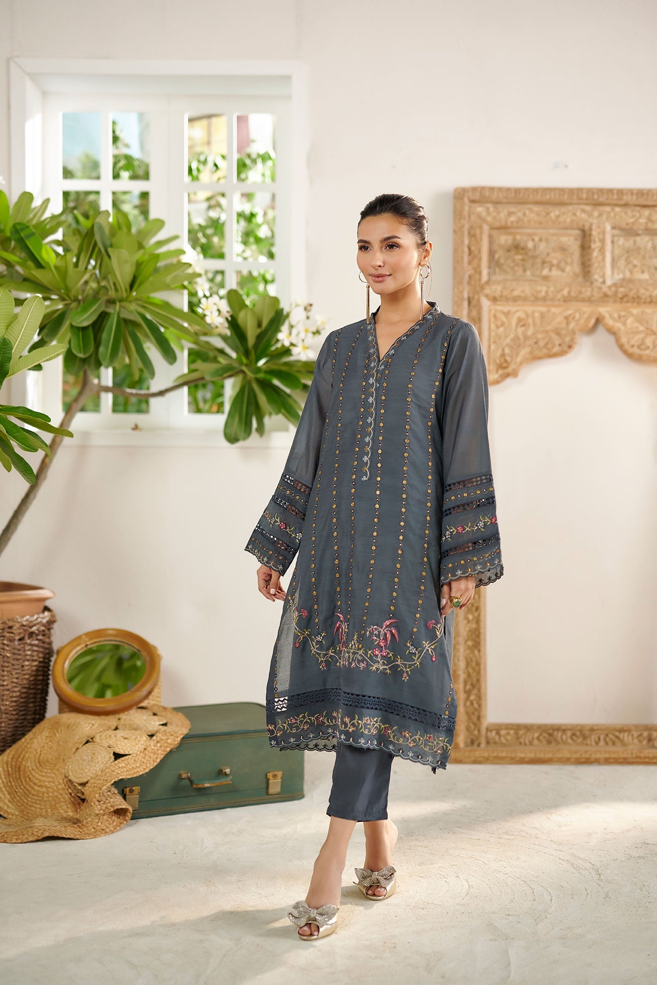 https://cdn.shopify.com/s/files/1/0587/3080/7460/products/DC-2084_2.jpg?v=1736415397