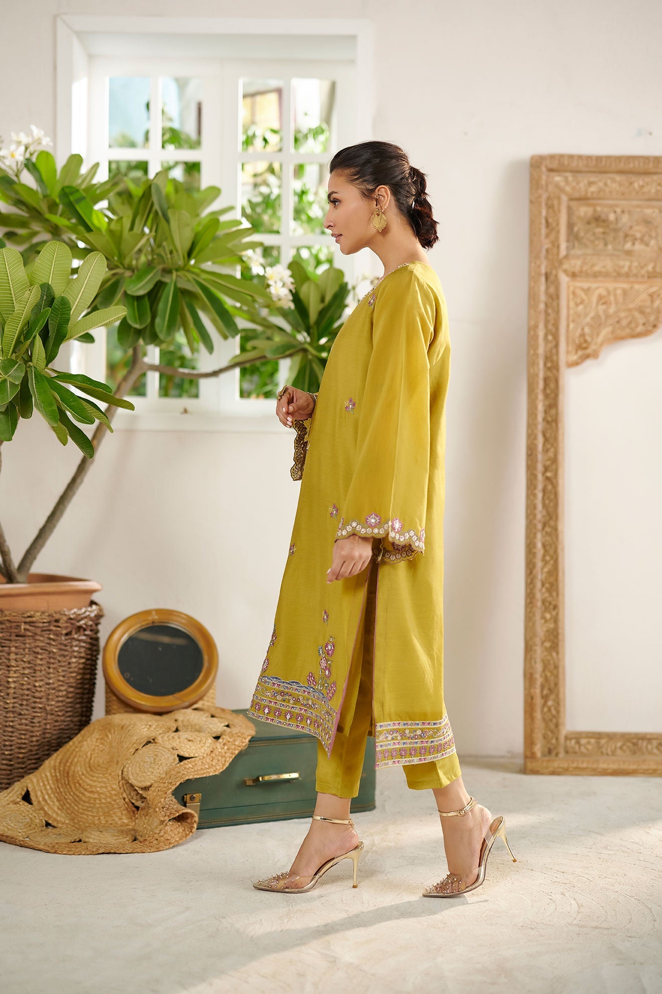 https://cdn.shopify.com/s/files/1/0587/3080/7460/products/DC-2086_3.jpg?v=1736415394