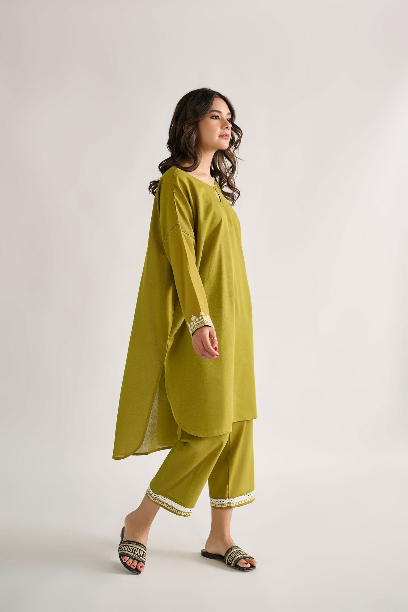 https://cdn.shopify.com/s/files/1/0587/3080/7460/products/DC-2127_1.jpg?v=1736415174