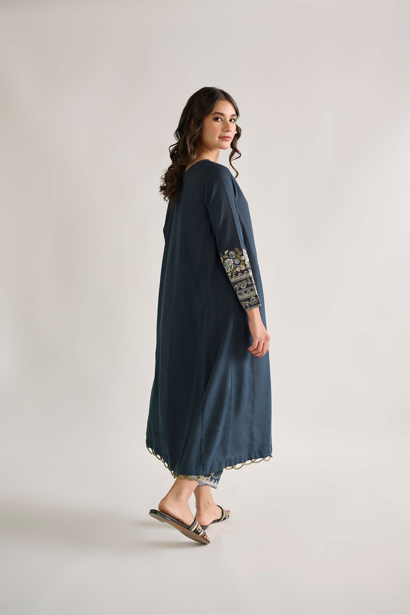 https://cdn.shopify.com/s/files/1/0587/3080/7460/products/DC-2129_1.jpg?v=1736415168