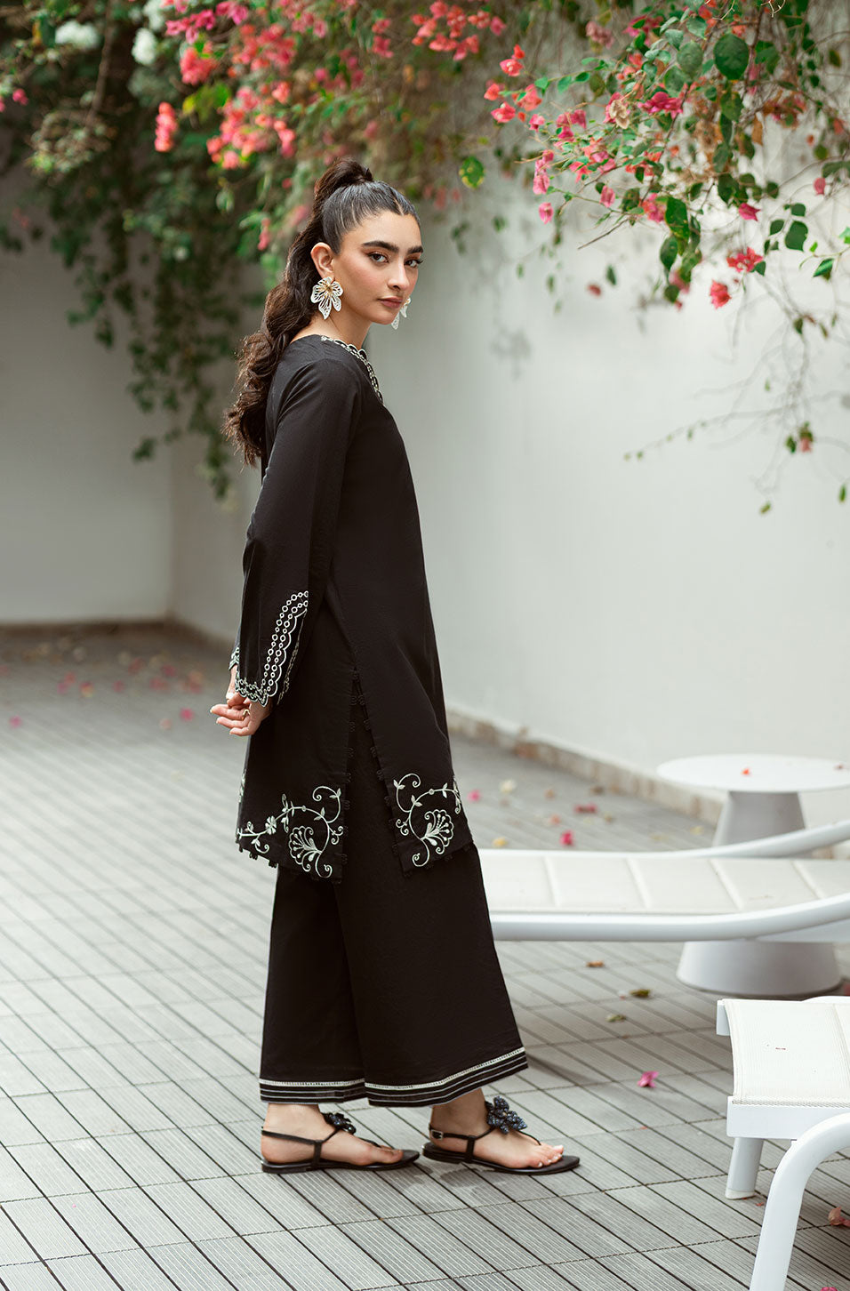 https://cdn.shopify.com/s/files/1/0587/3080/7460/files/DC-2575_4.jpg?v=1752219787