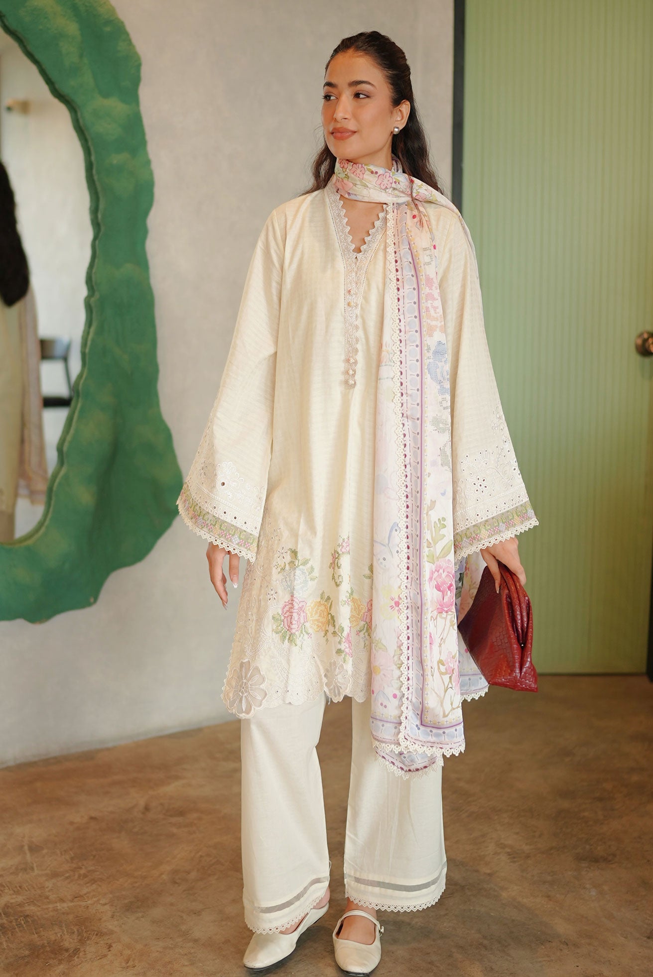 SS26DC-2587 - OFF WHITE - COTTON JACQUARD - 2PCS - EMBROIDERED KURTA WITH TROUSER