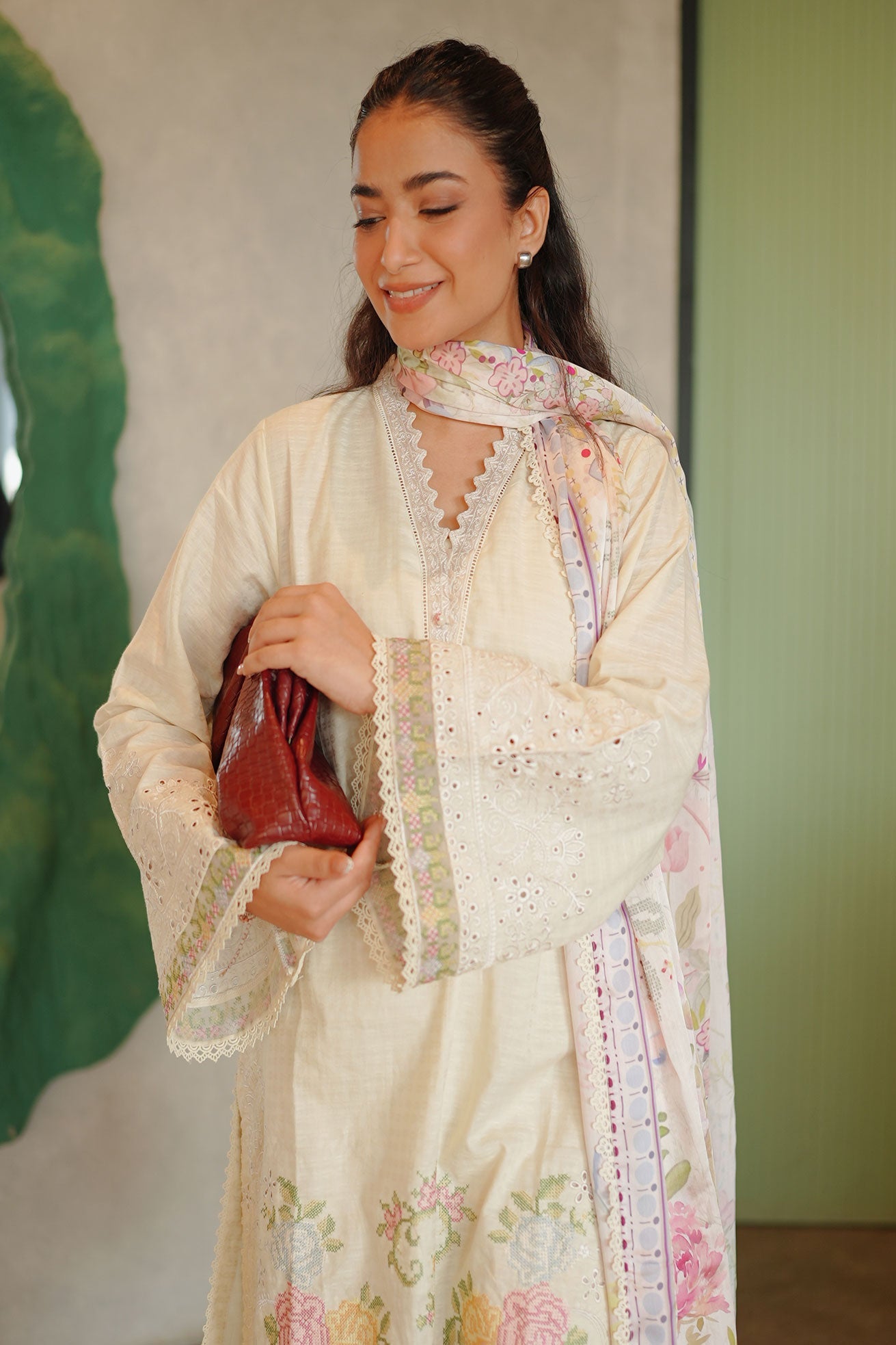 SS26DC-2587 - OFF WHITE - COTTON JACQUARD - 2PCS - EMBROIDERED KURTA WITH TROUSER