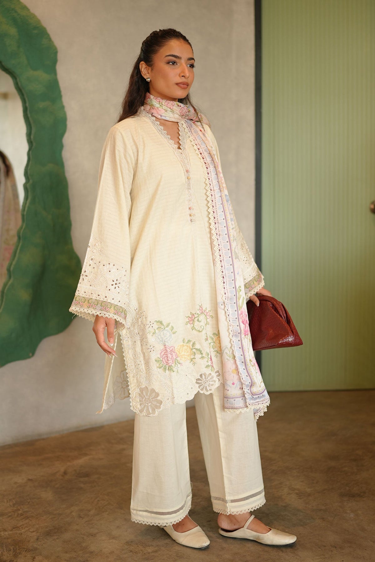 SS26DC-2587 - OFF WHITE - COTTON JACQUARD - 2PCS - EMBROIDERED KURTA WITH TROUSER