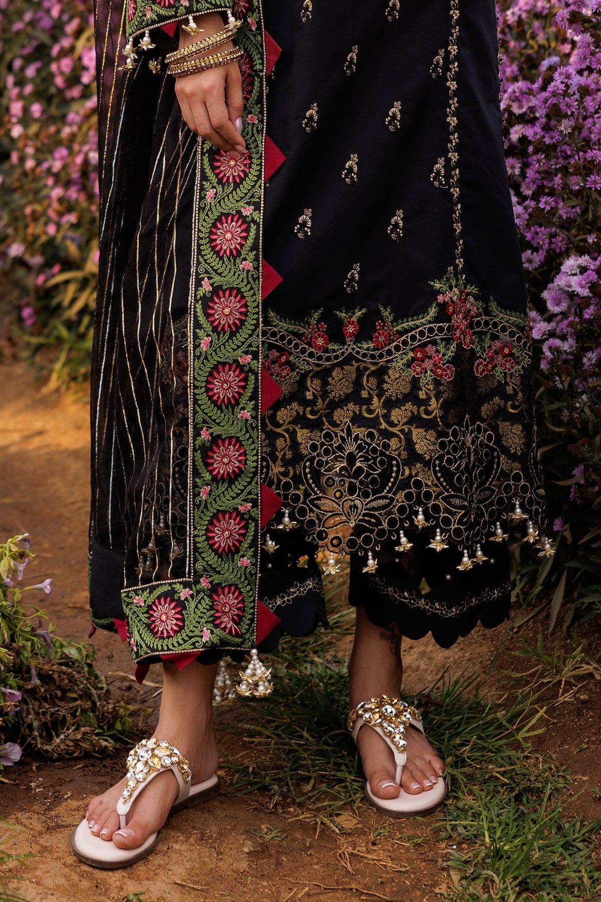 3-PC Unstitched Embroidered Lawn Collection CZ5-03