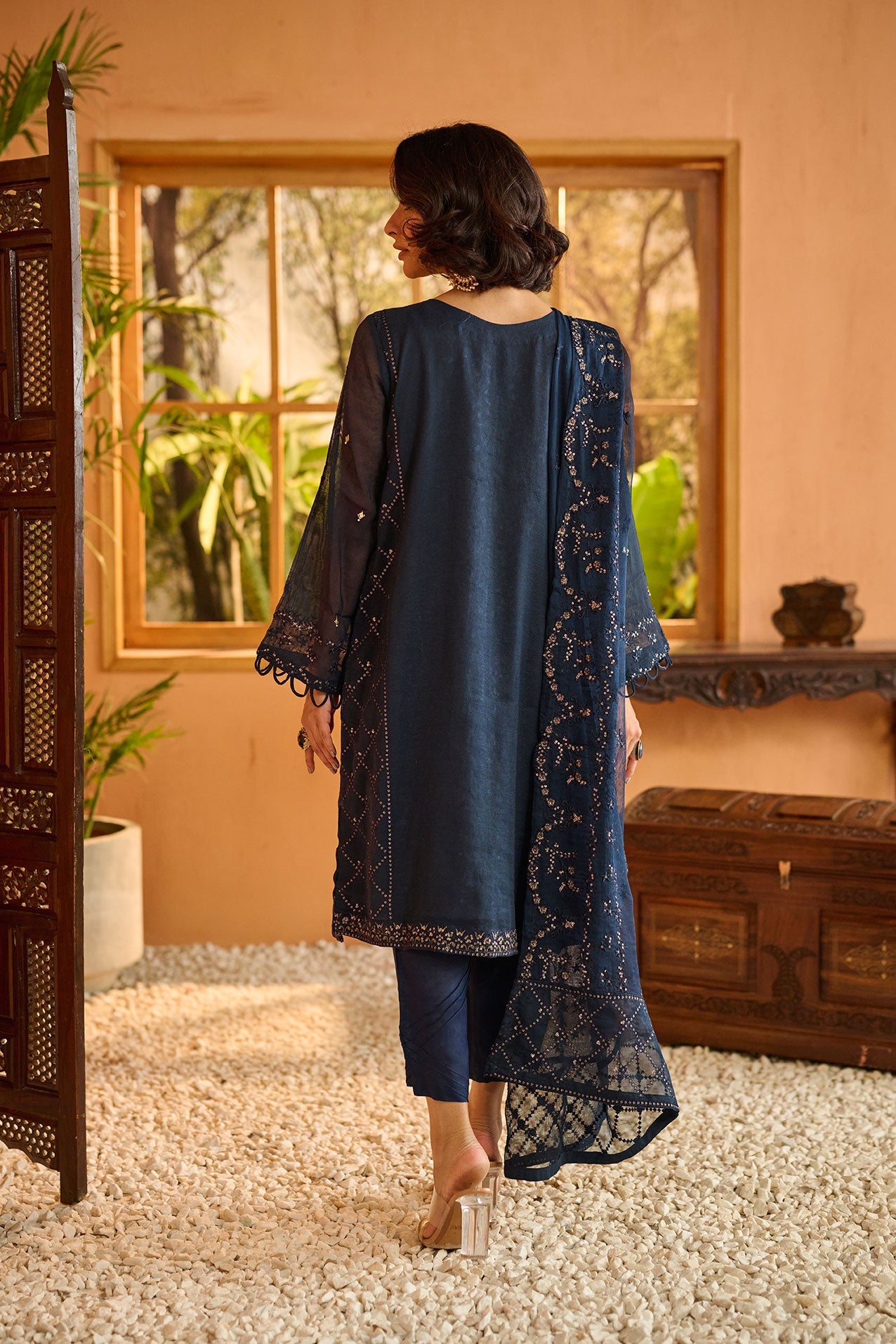 https://cdn.shopify.com/s/files/1/0587/3080/7460/products/DL-0204_4.jpg?v=1736415256