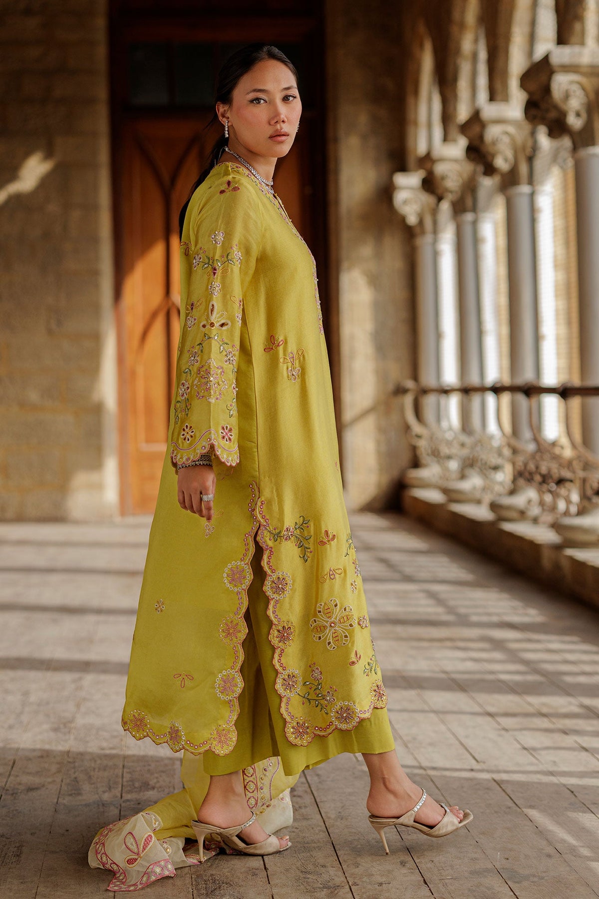 SS26DL-0354 YELLOW 3PCS