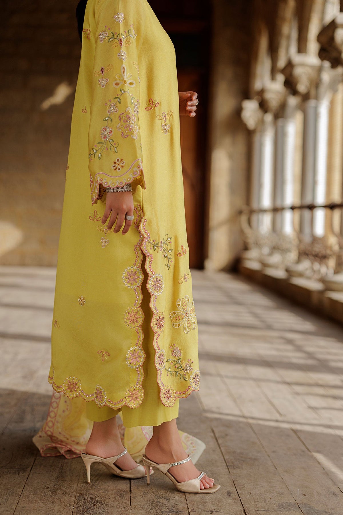 SS26DL-0354 YELLOW 3PCS