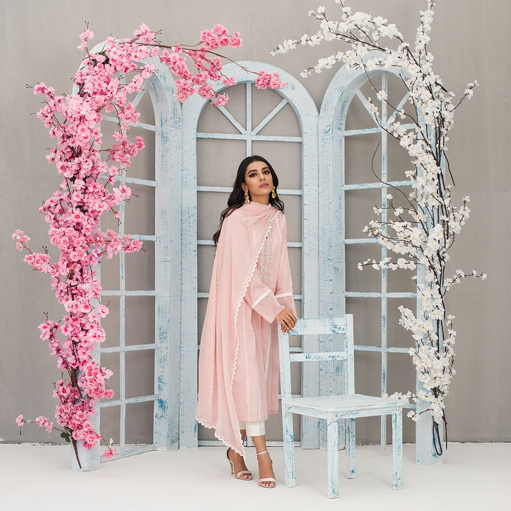 Chic pink