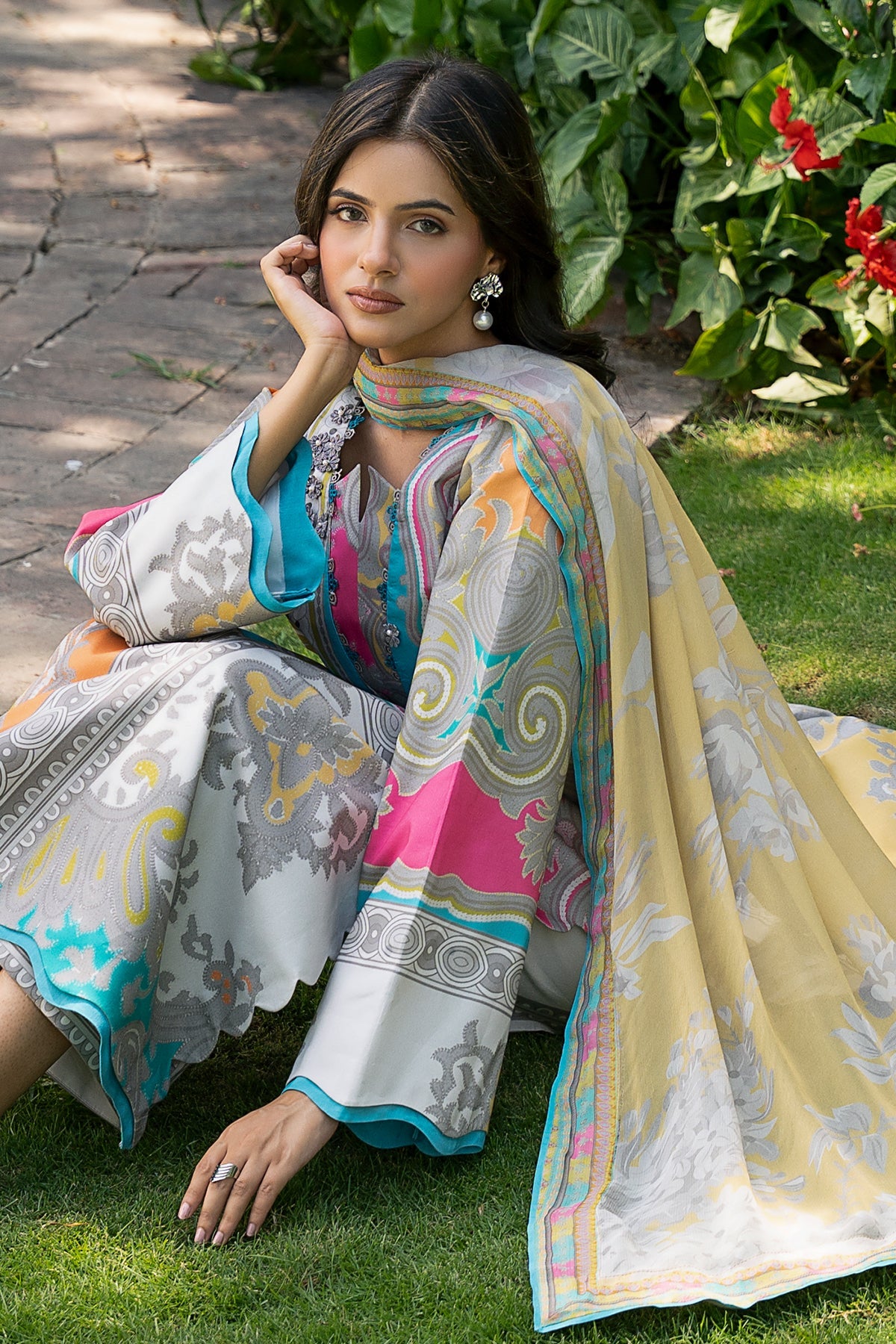 3-PC Unstitched Printed Lawn C-Print Vol 4 CP6-28