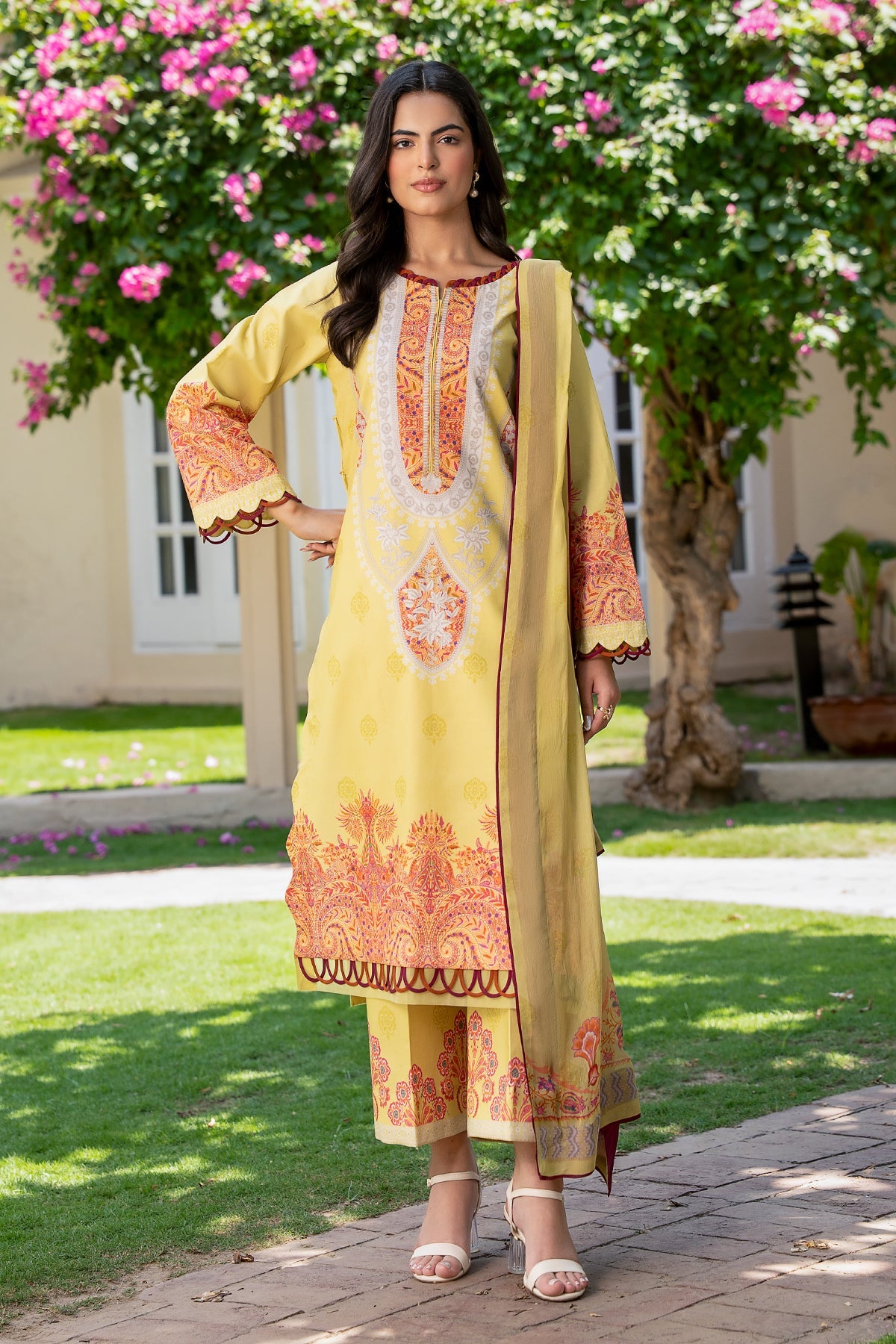 3-PC Unstitched Printed Lawn C-Print Vol 4 CP6-33