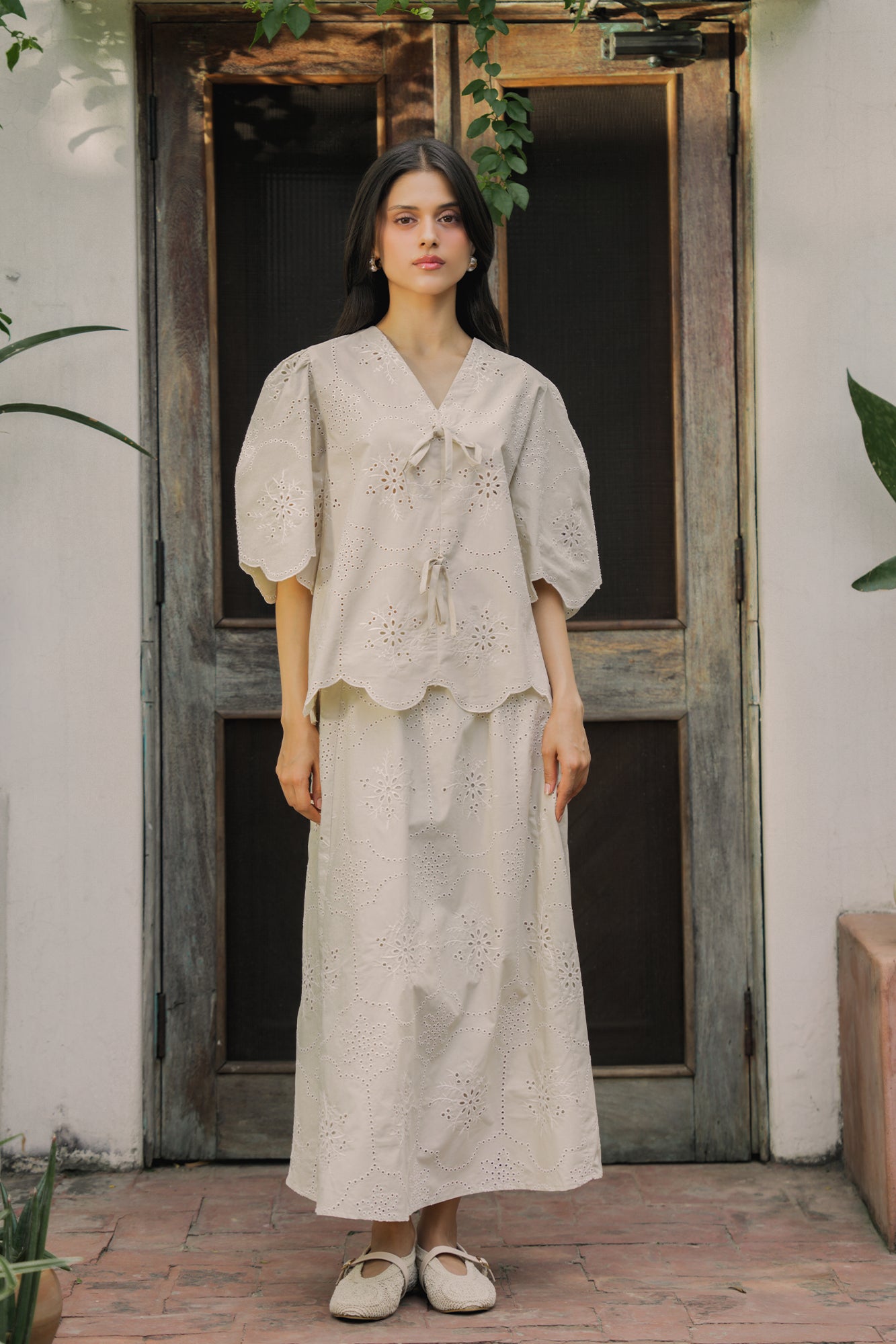 EMBROIDERED SUIT (E0760/106/006)