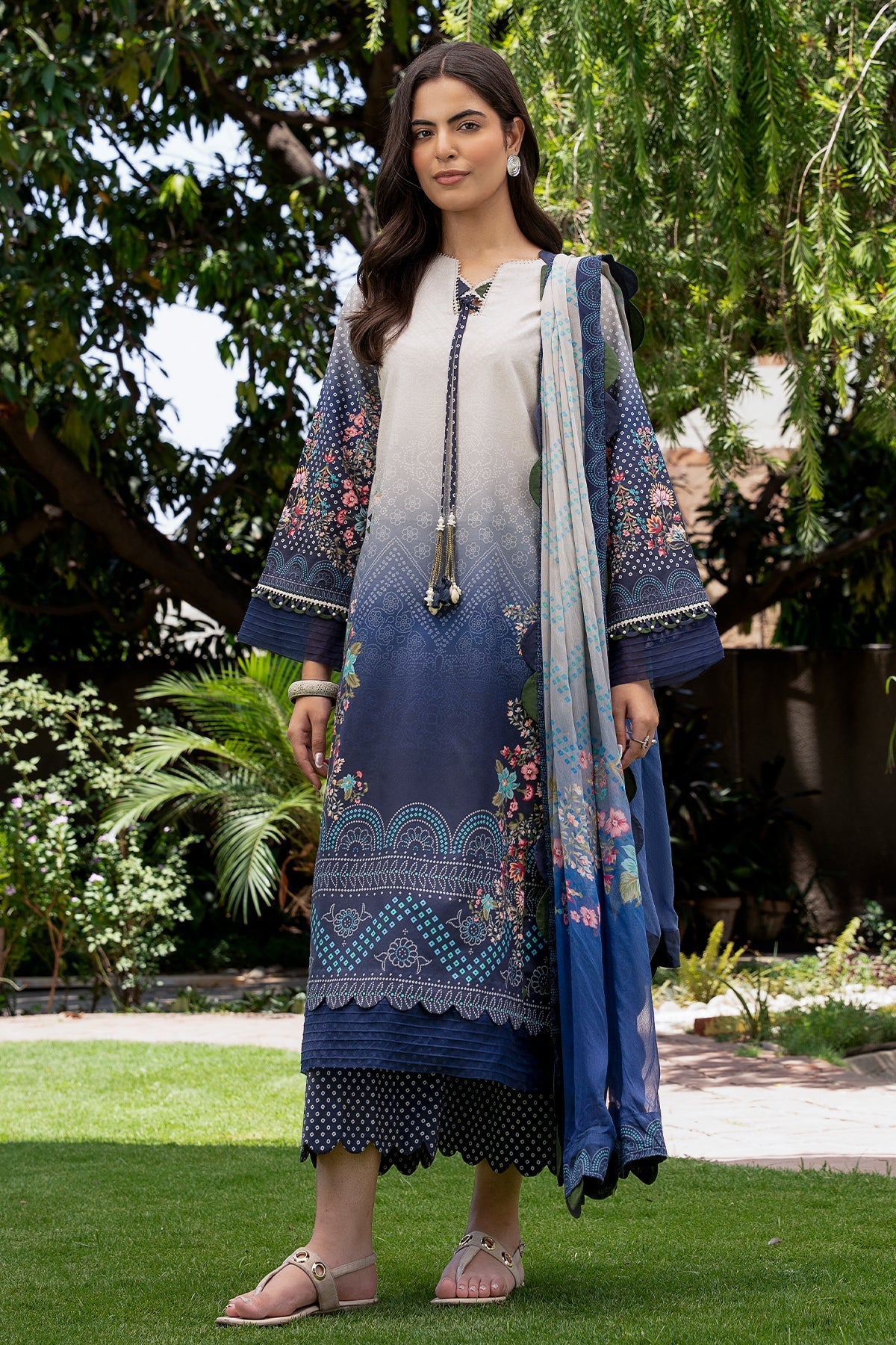 3-PC Unstitched Printed Lawn C-Print Vol 4 CP6-30