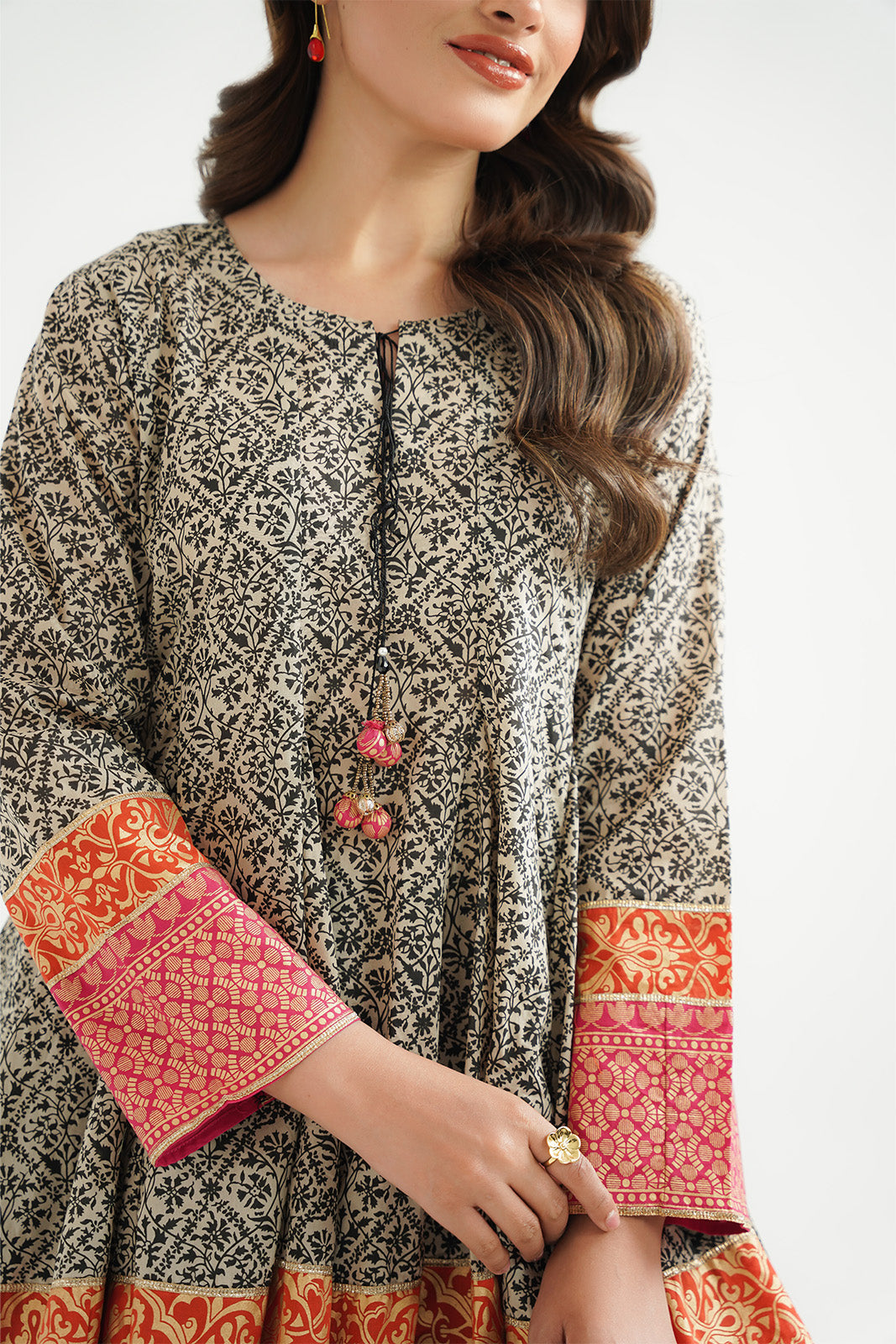 2 Piece Printed Lawn Printed Suit (CP0444)