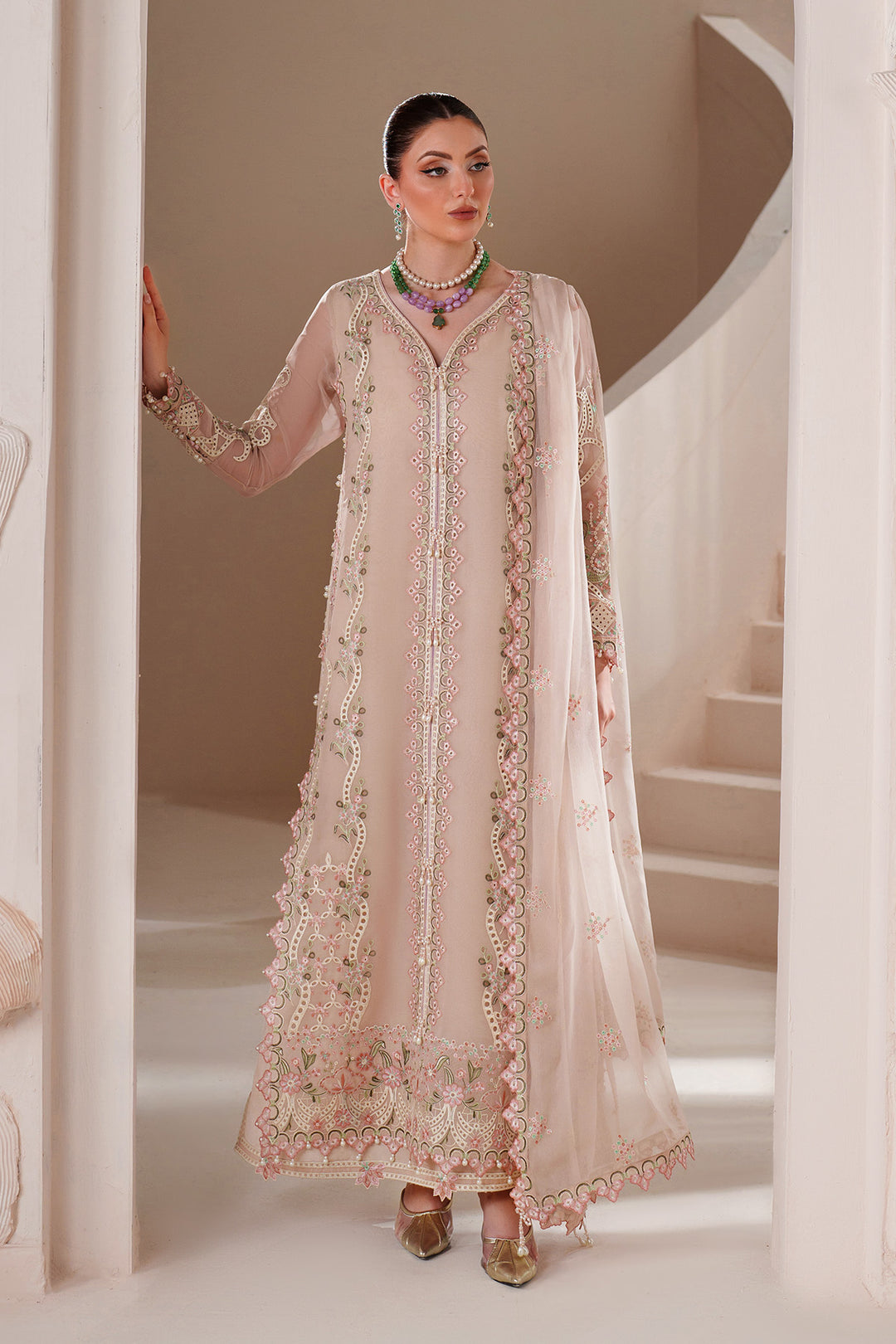 Alizeh – Niora Style
