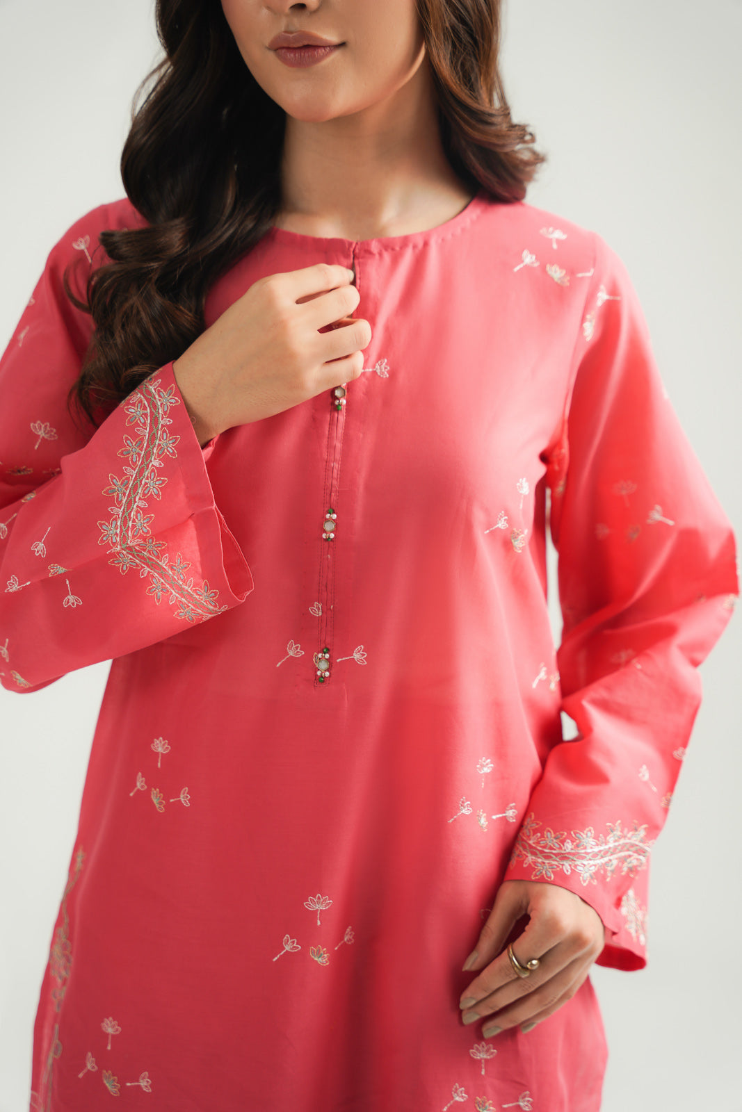 2 Piece Lawn Embroidered Suit (CP0498)
