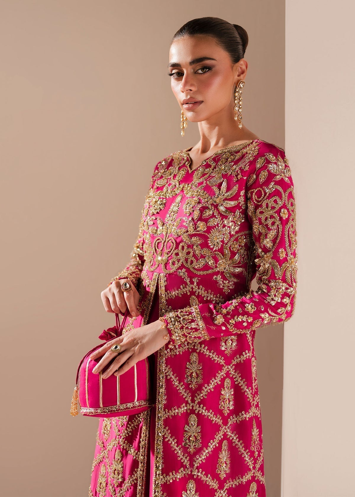 Dastoor – Ornella Style