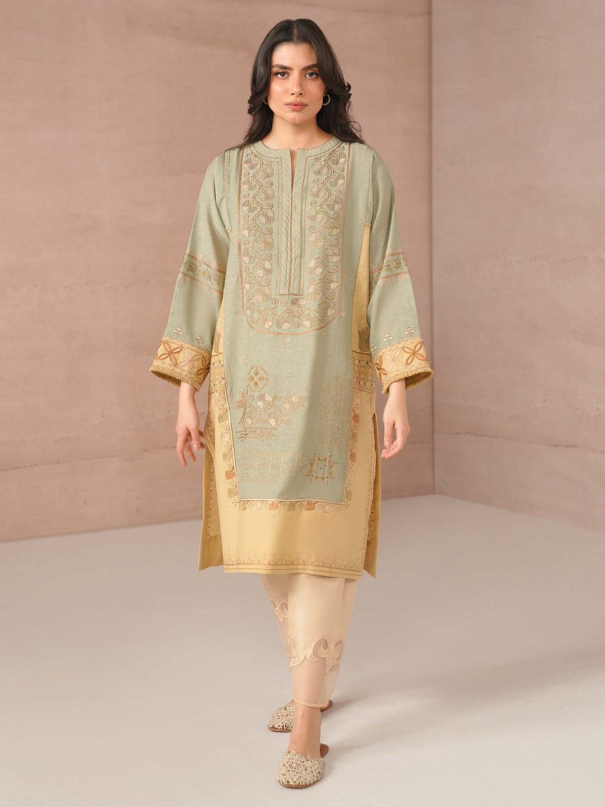 Raya - AW25AMB2CCK034