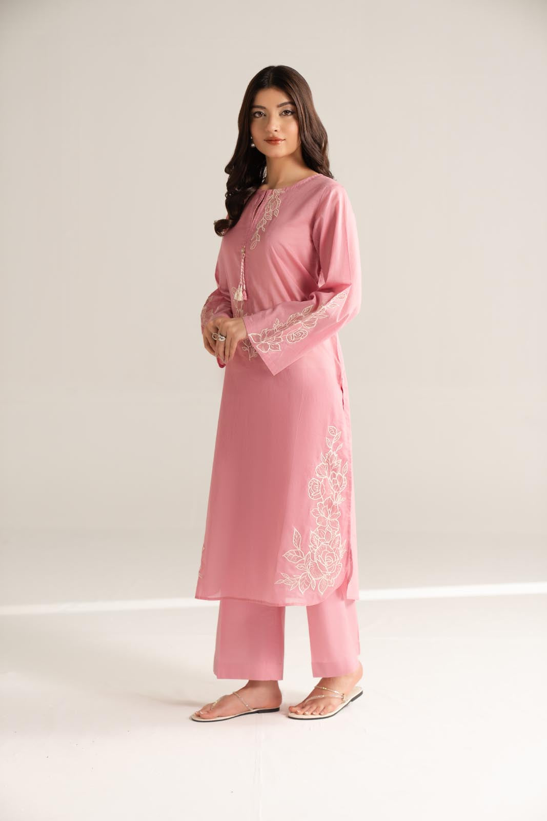 2 Piece Lawn Embroidered Suit (CS0470)