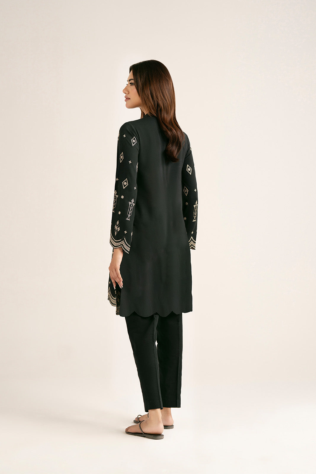 1 Piece Arabic Lawn Embroidered Suit (CF0196)