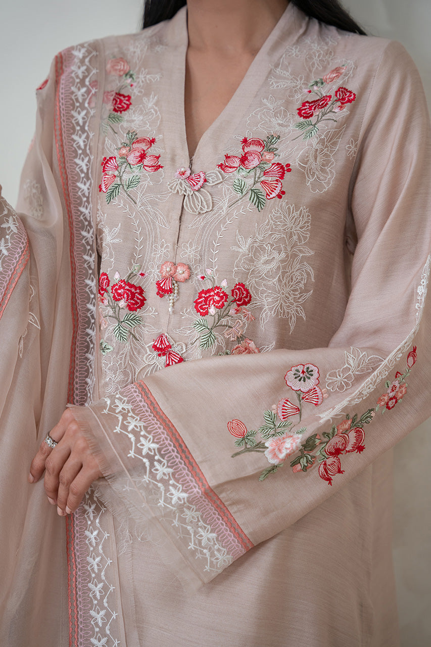 Blushing Flora - RTD