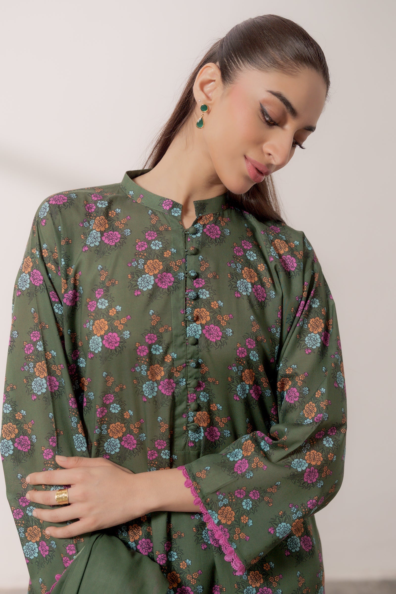 https://cdn.shopify.com/s/files/1/0568/3308/1529/files/DSC01588copy2.jpg?v=1780998705