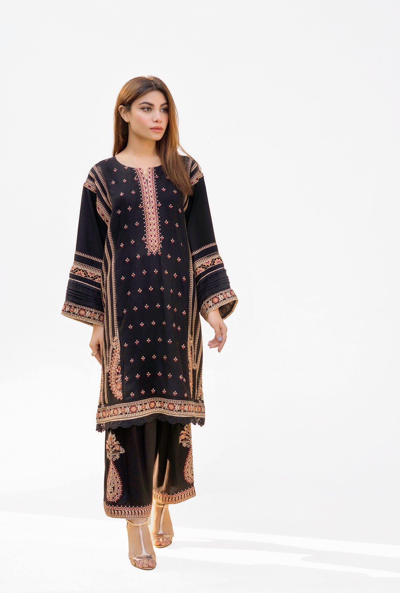 RTW-EBONY-BLACK-D1